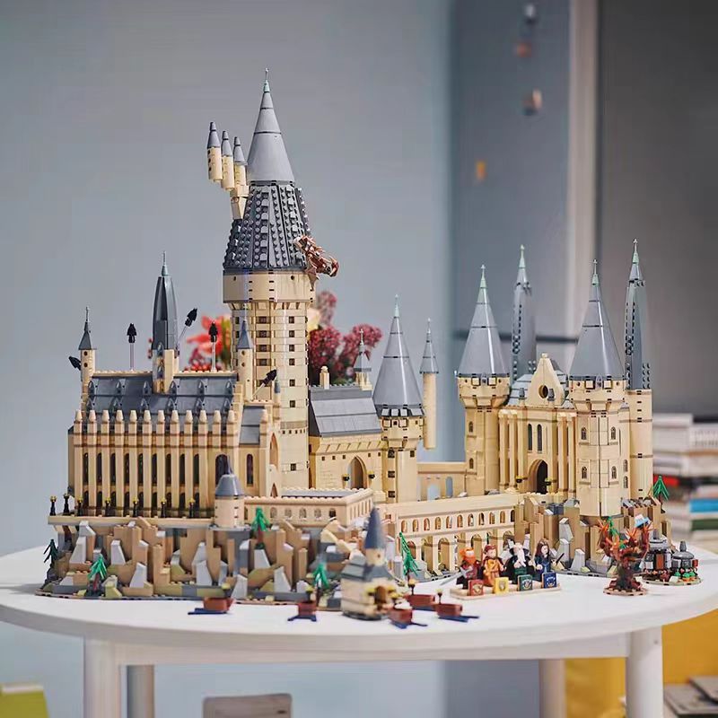 ჰარი პოტერის ჰოგვორტსის ციხის ასაწყობი ნაკრები LED განათებით